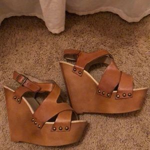 Tan wedges